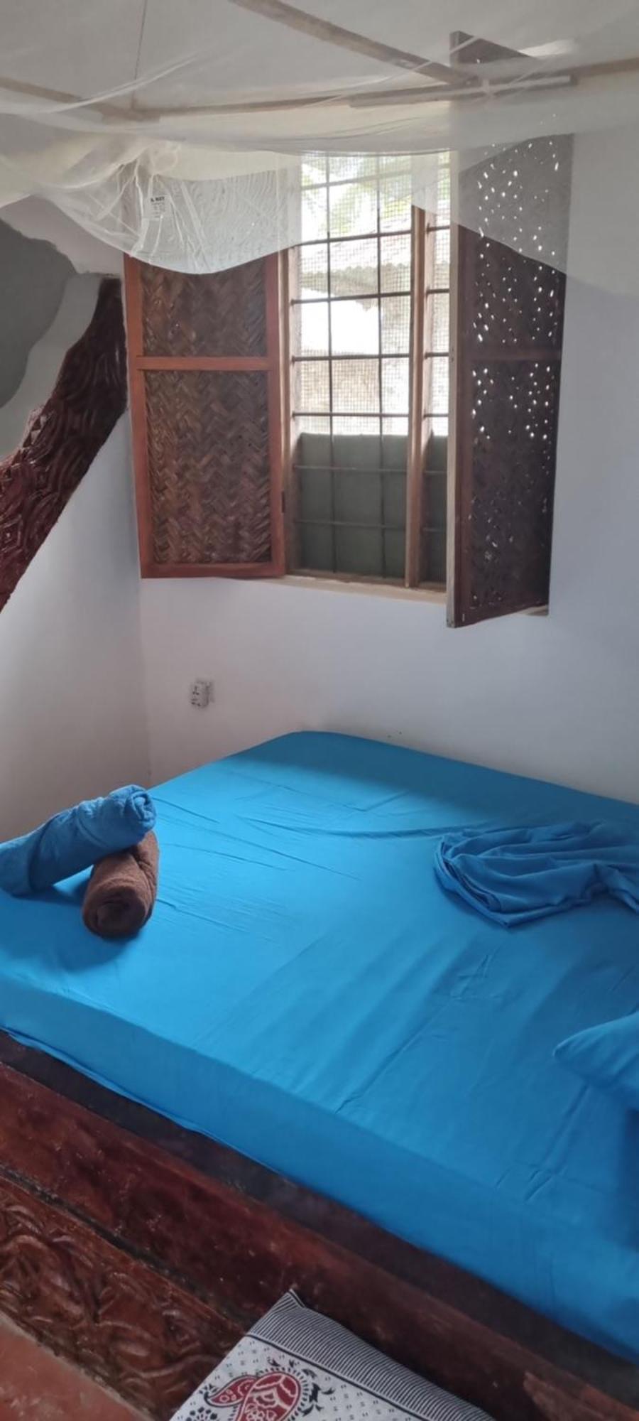 Daya House Karibu Lodge